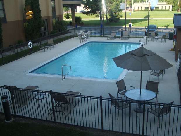 Images Hampton Inn Detroit/Madison Heights/South Troy