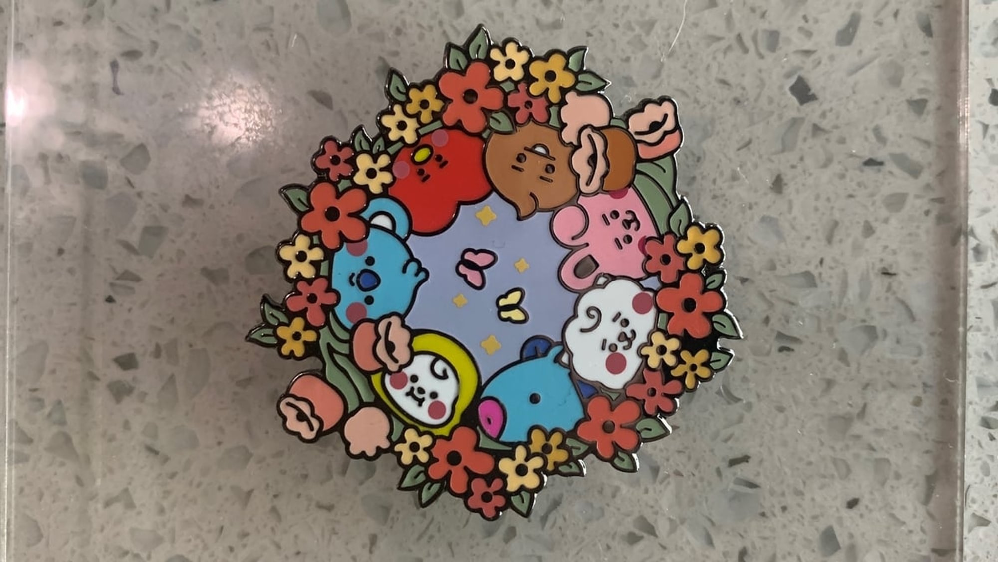 BT21 Pin