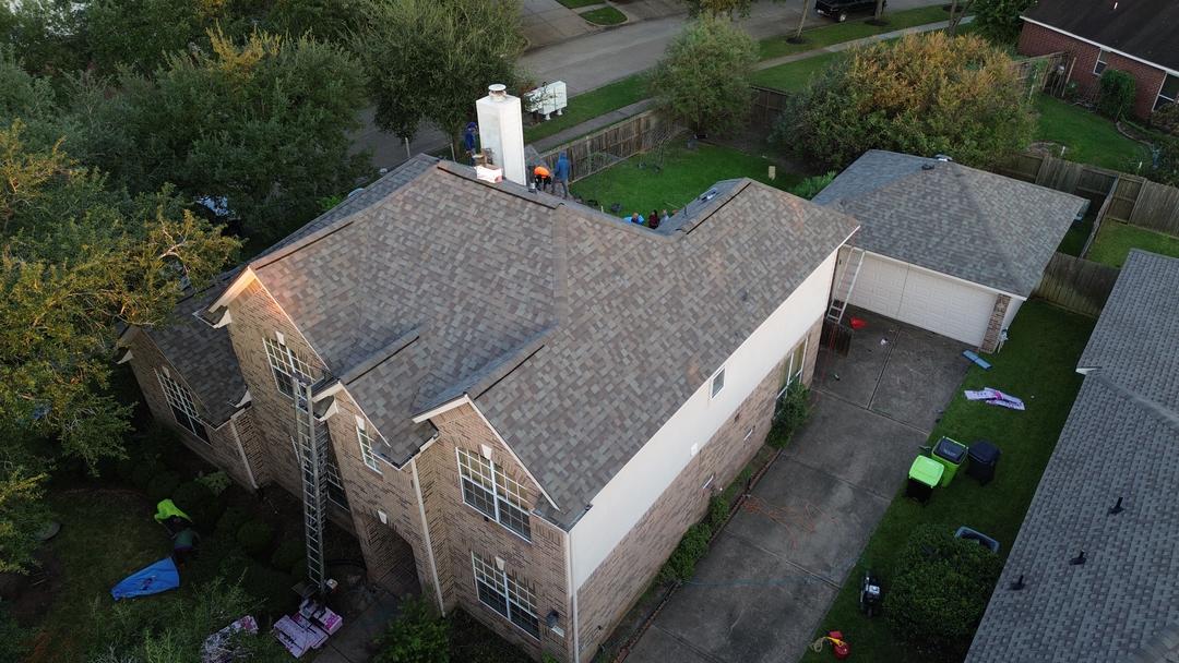 Sienna Roofing Image