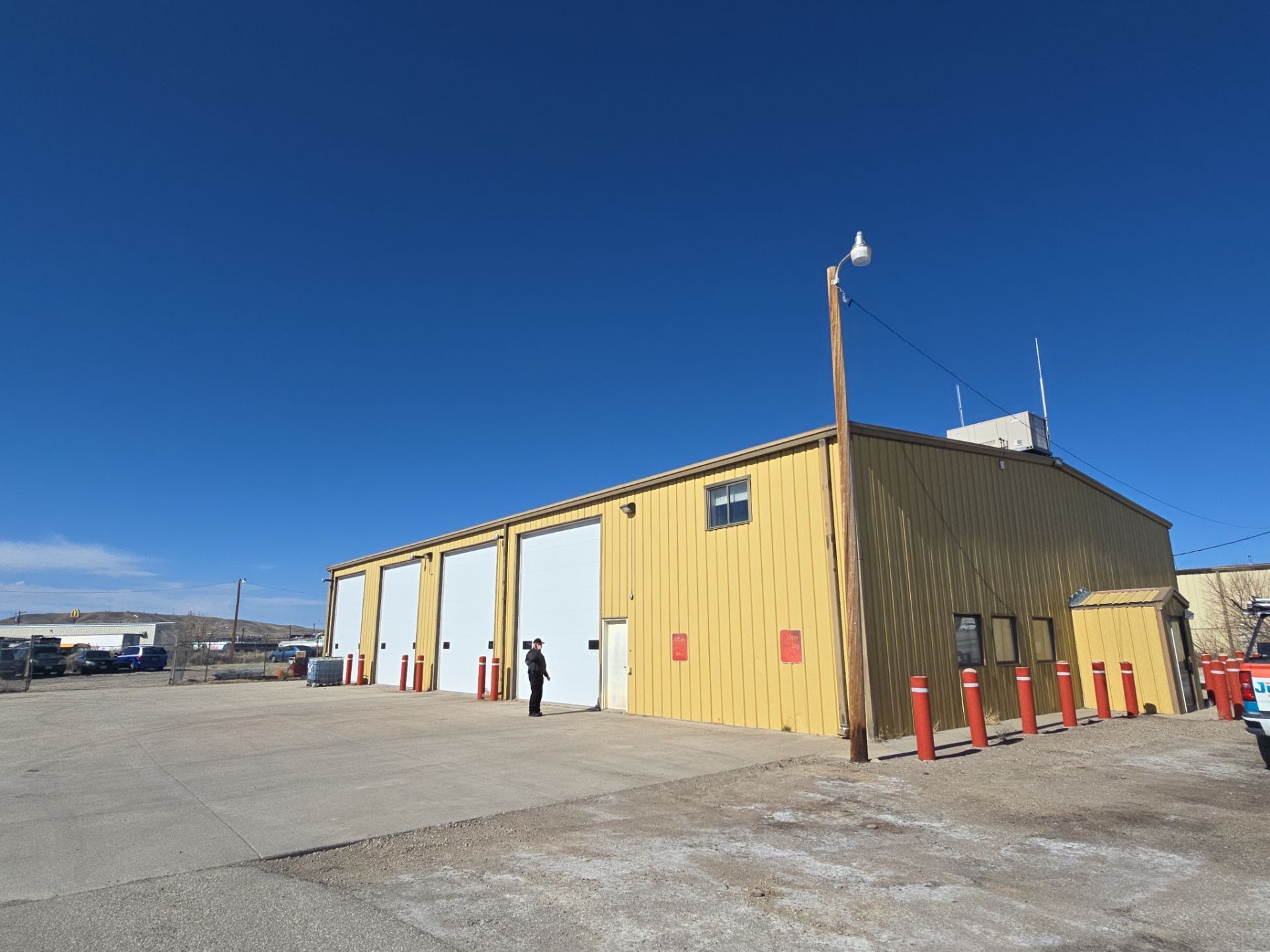 Jireh 7 Roofing Image