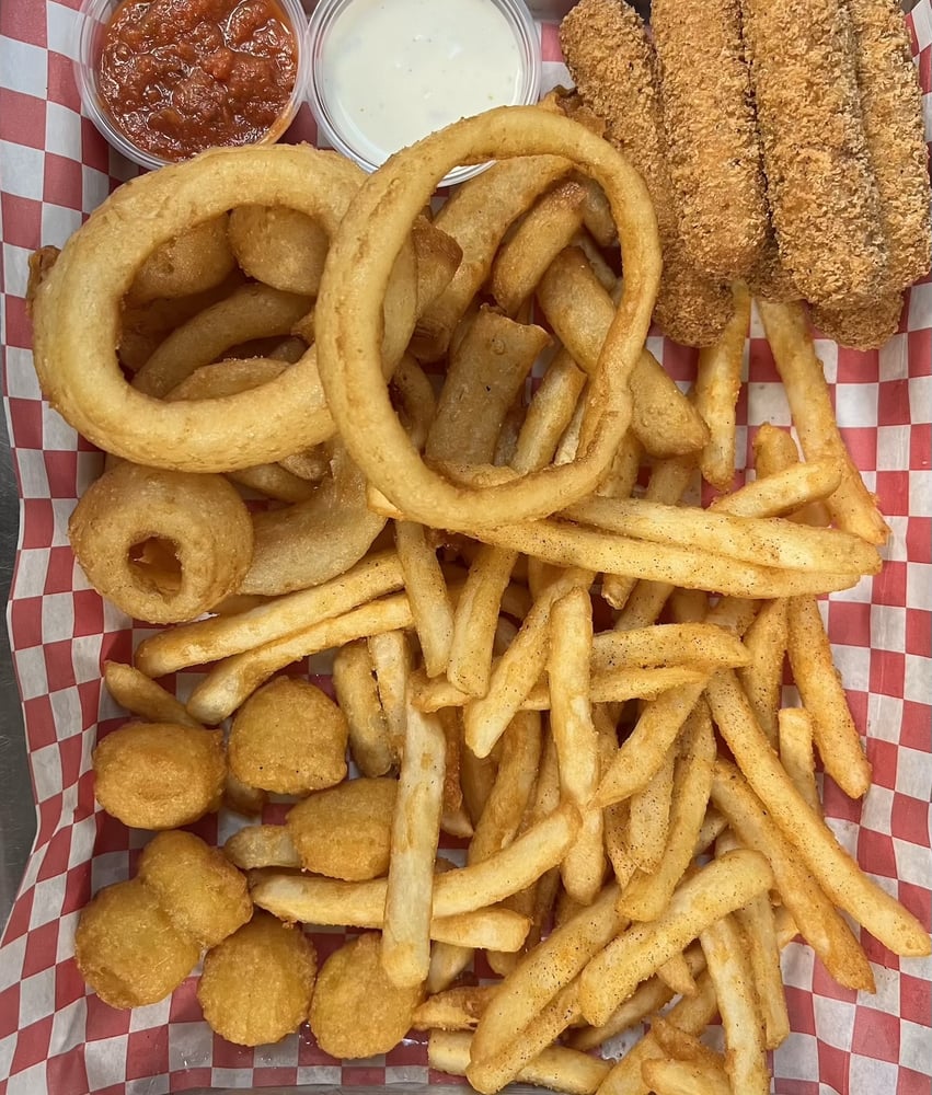 Busta Platter