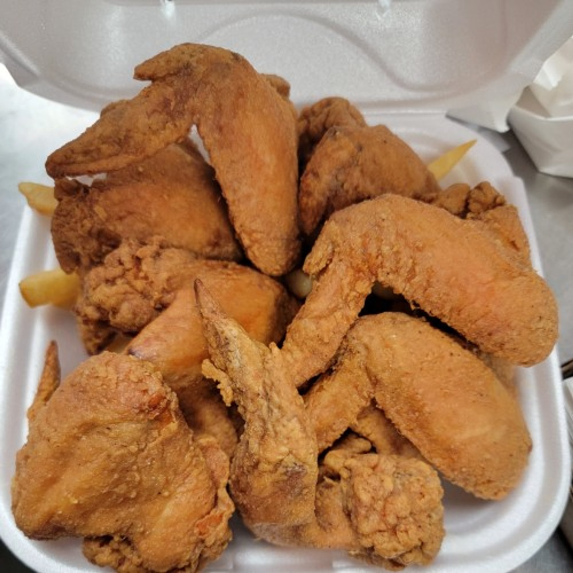 10 Wings with Fries