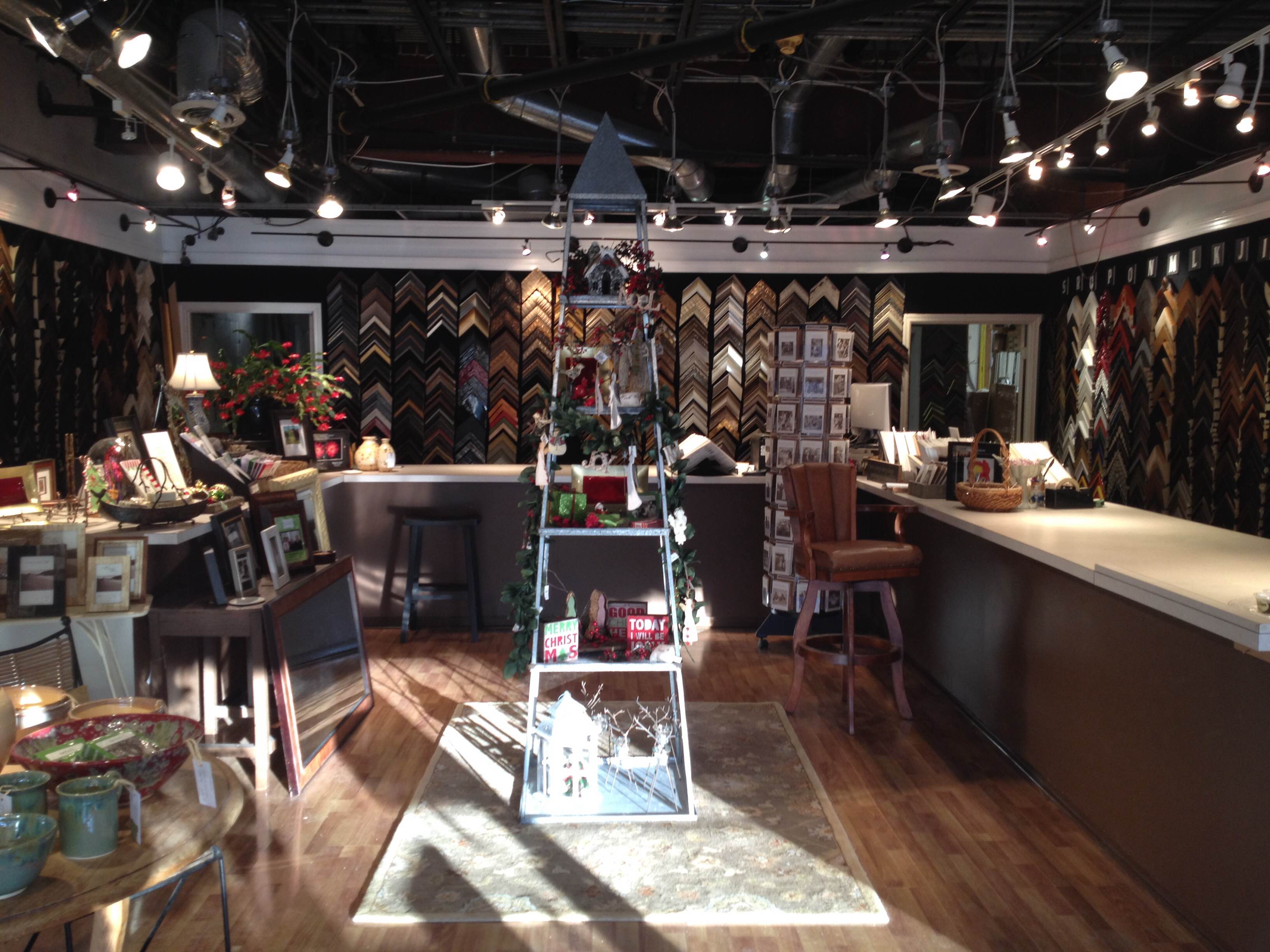 Briarcliff Frame Shop Photo