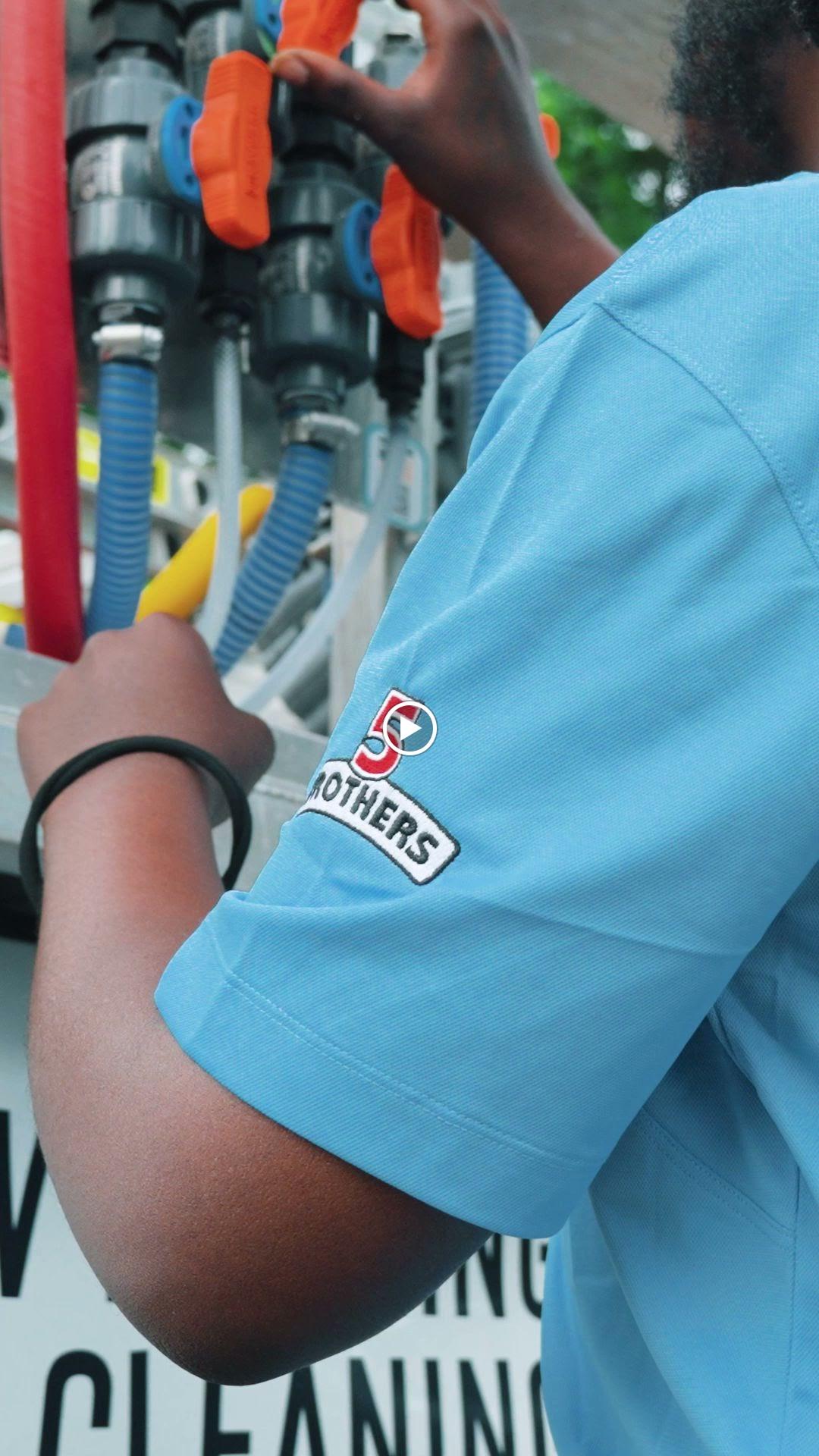 5 Brothers Exterior Cleaning Image