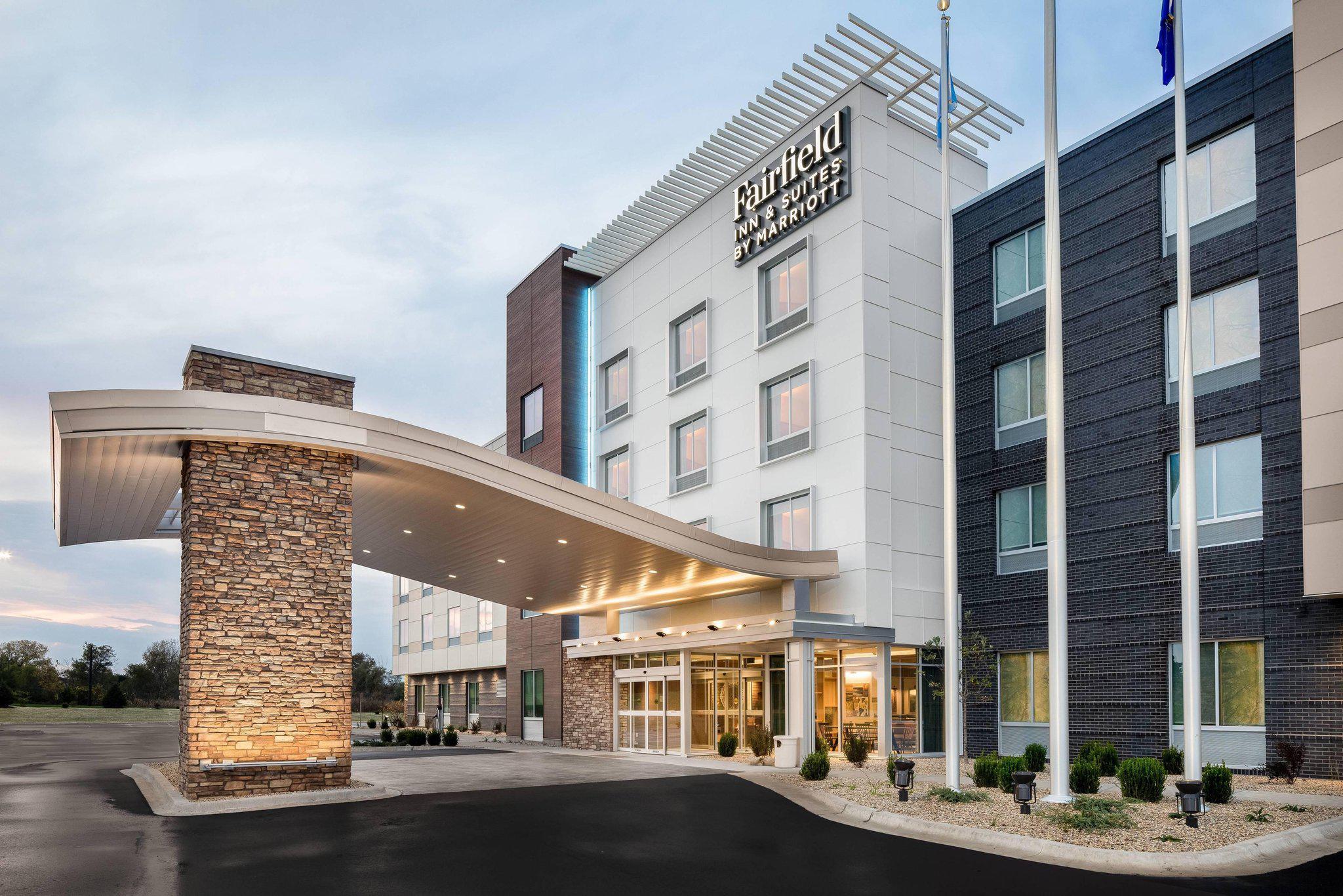 Fairfield Inn & Suites by Marriott Kenosha Pleasant Prairie Photo