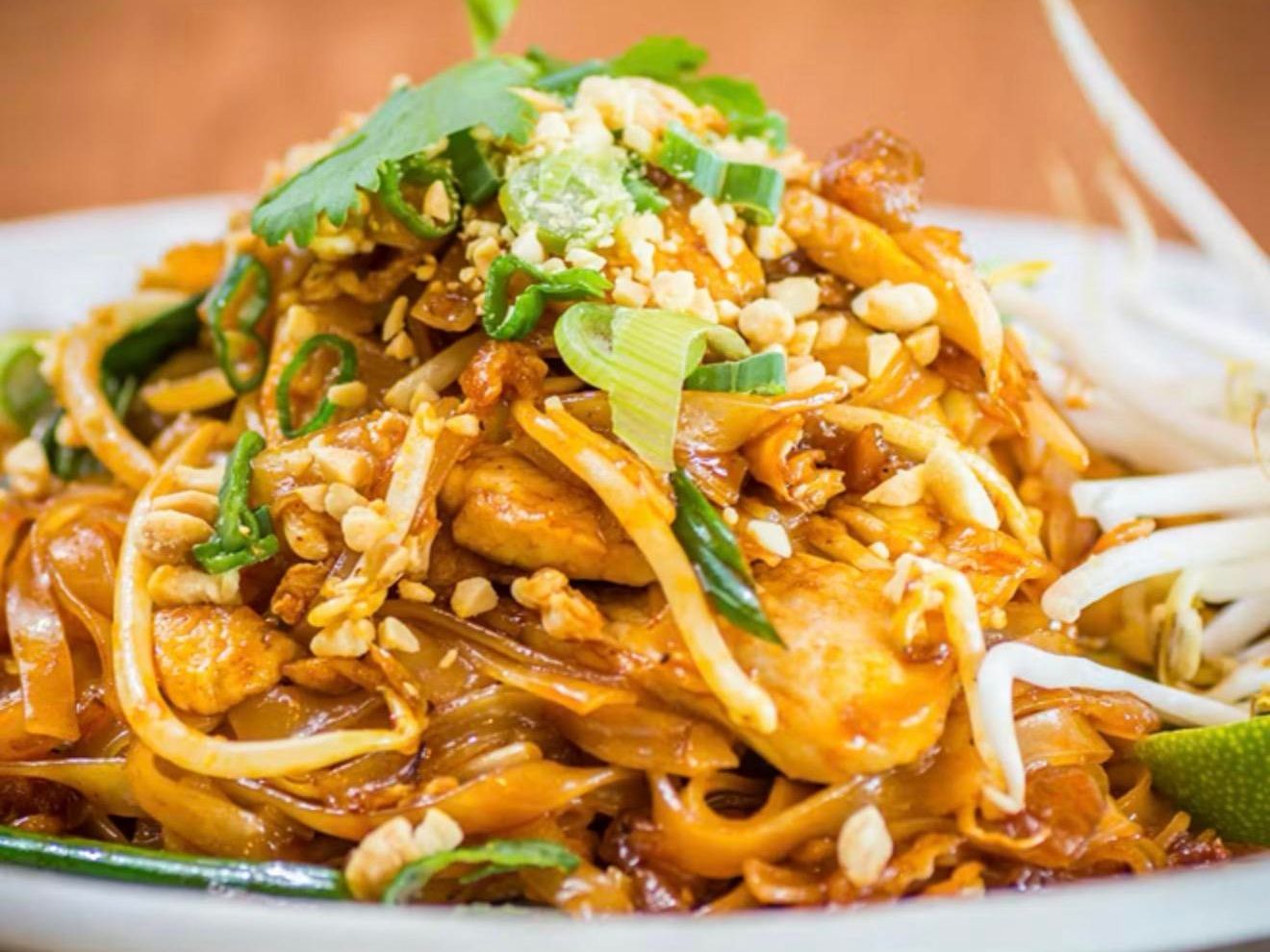 HT3. Pad Thai Noodles