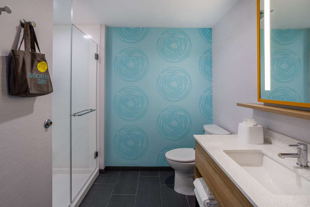 Tru by Hilton Pensacola Airport Medical Center Image