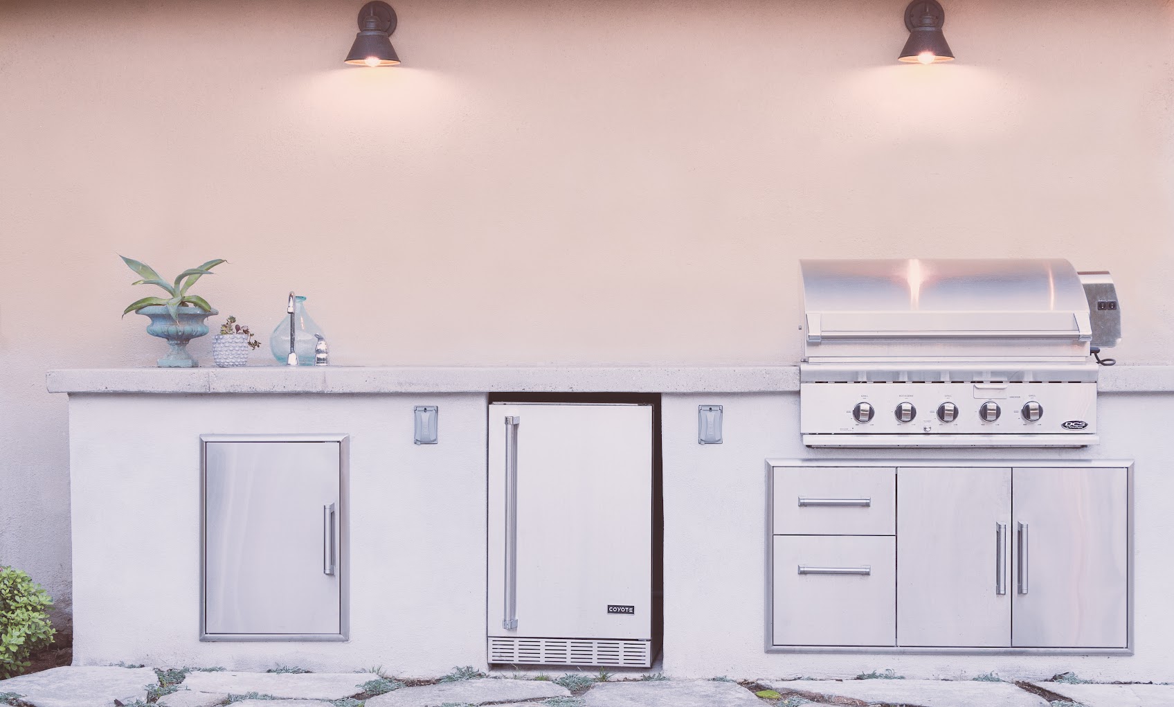 Prefabricated Outdoor Kitchens