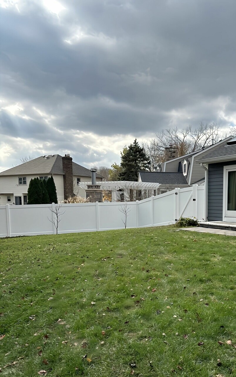 Top Rail Fence Naperville Image