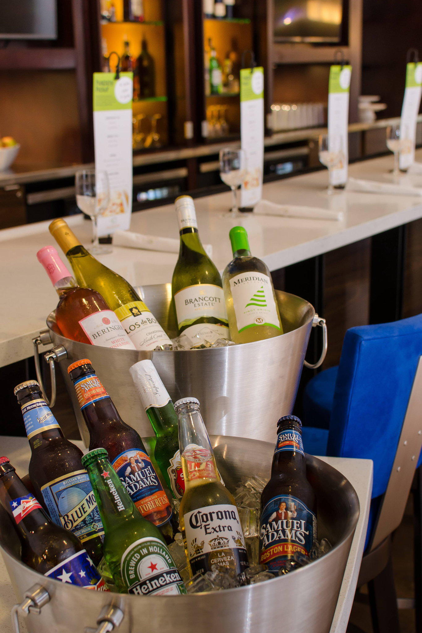 Courtyard by Marriott Columbia Downtown at USC Photo