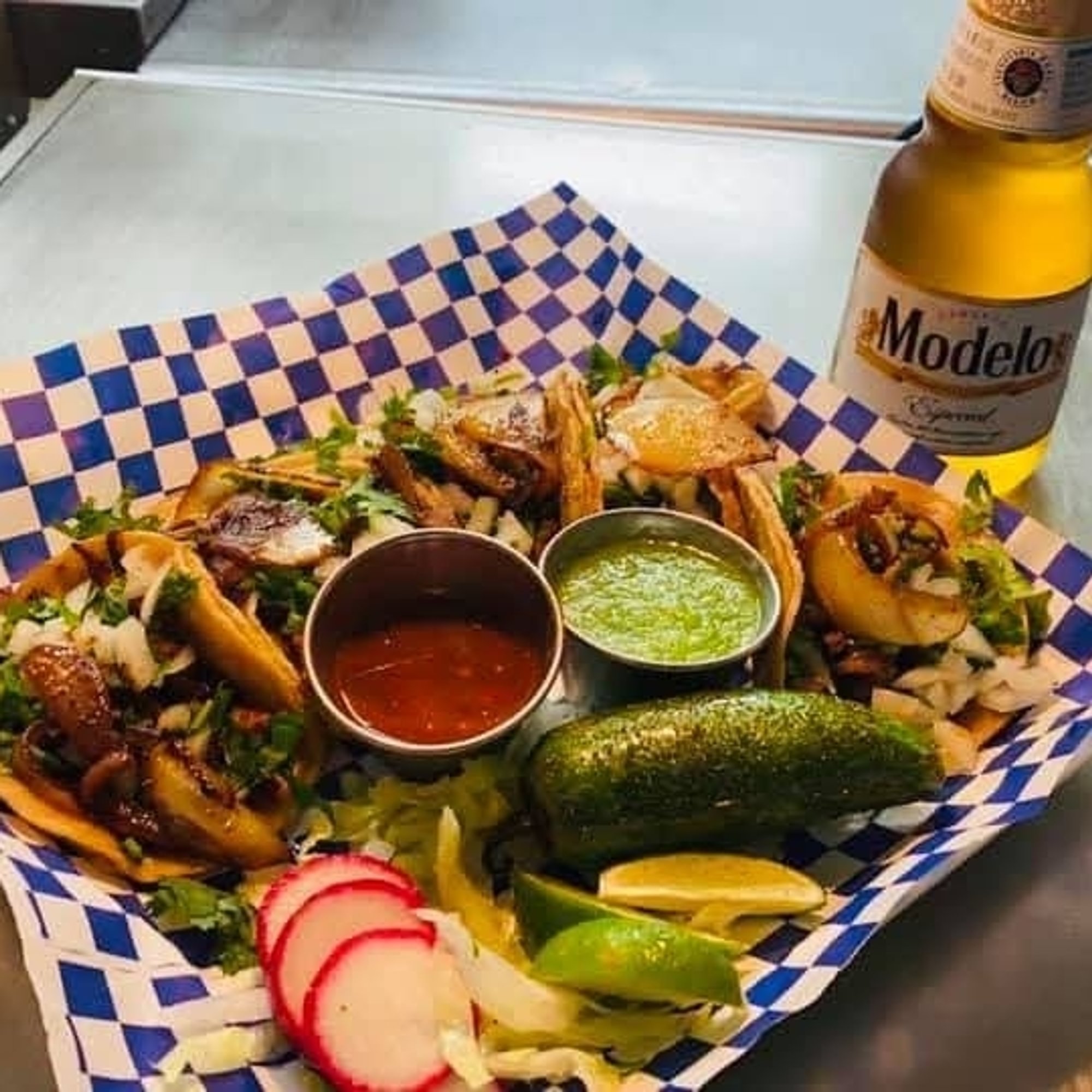 Pollo Street Tacos