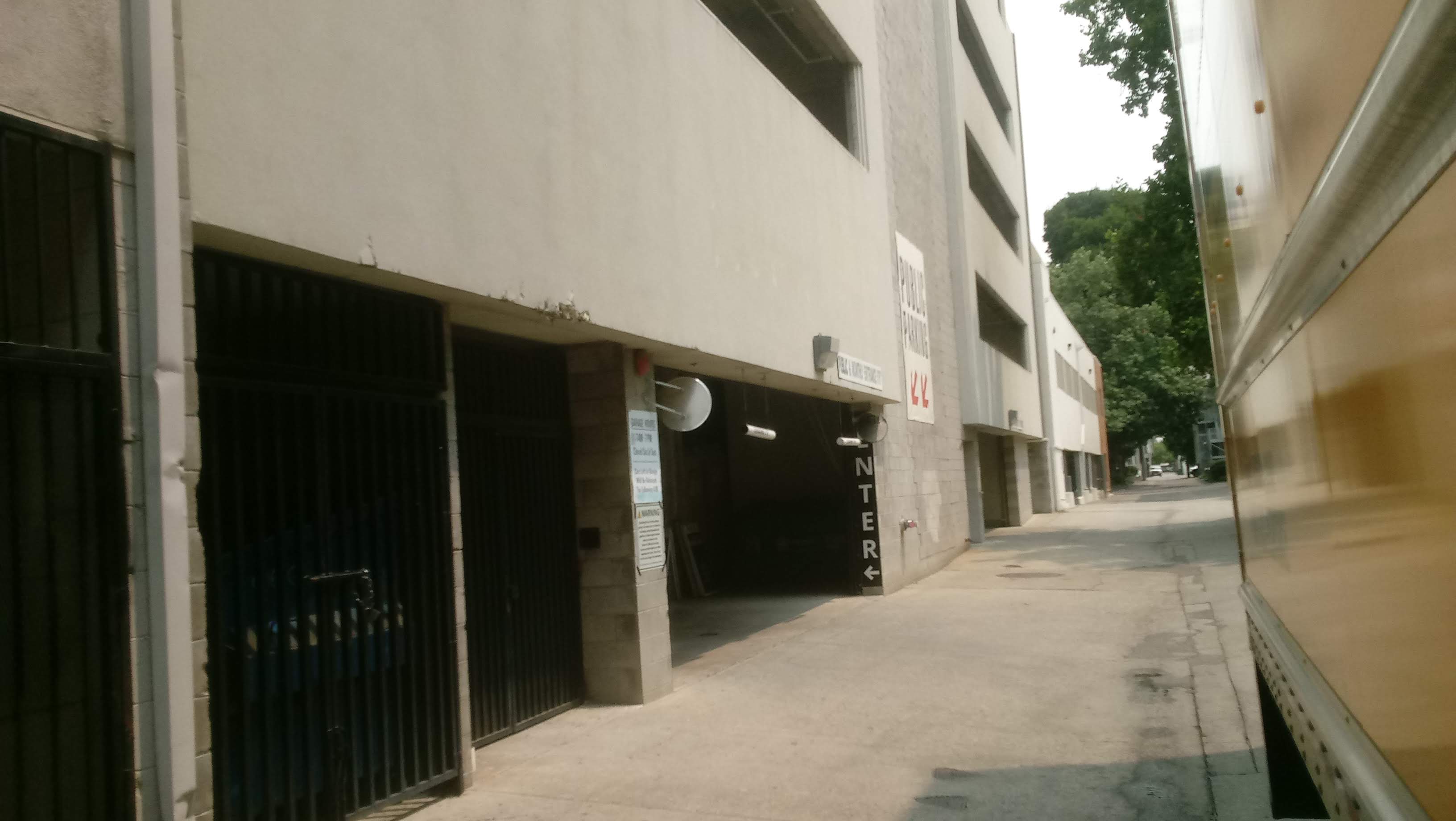 906 G Street Garage-SP+ Parking Photo