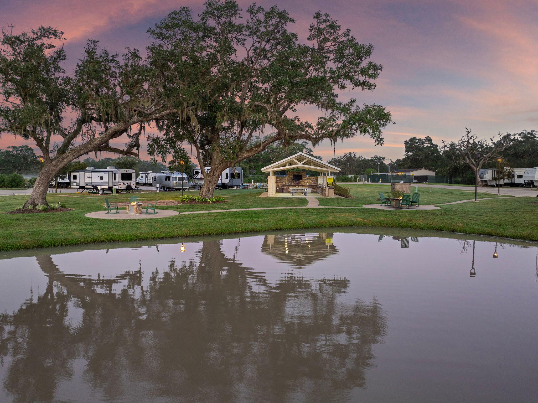 Brazoria Lakes RV Resort by QRV Image