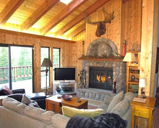 Images Waters of Tahoe Vacation Properties