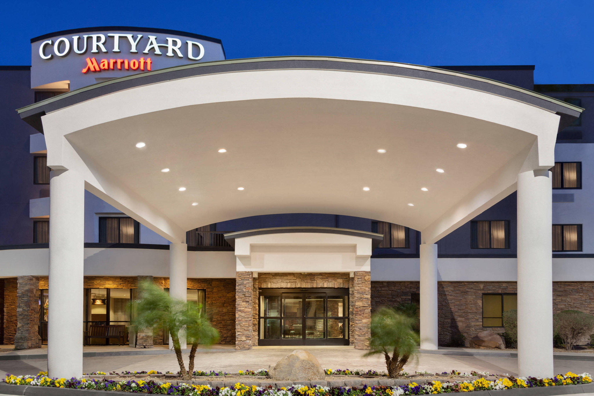 Courtyard by Marriott Las Vegas South Photo