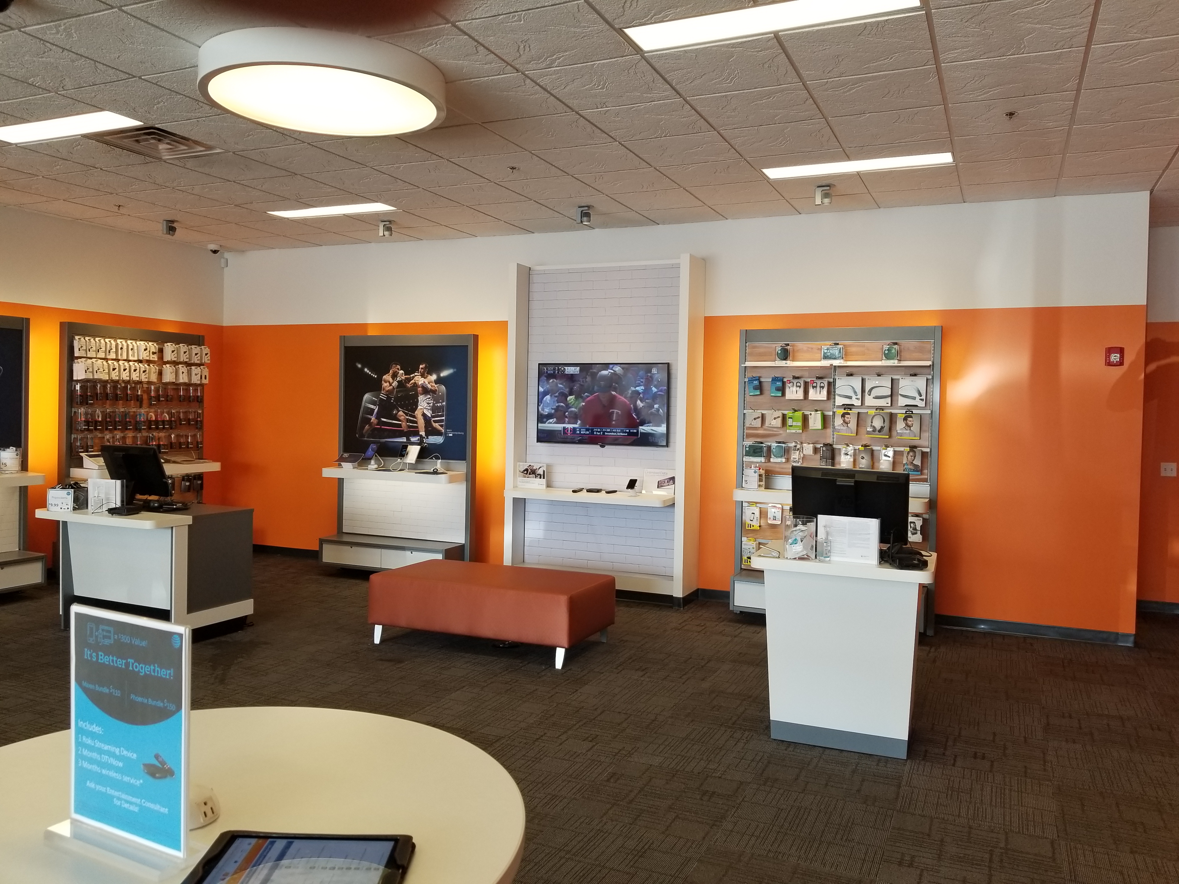 AT&T Store Photo