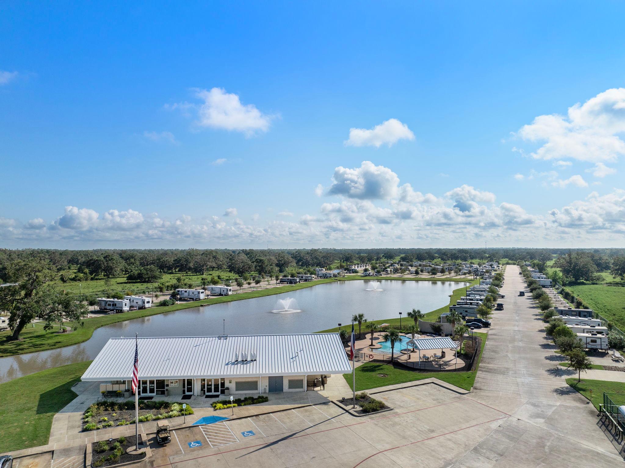 Brazoria Lakes RV Resort by QRV Image