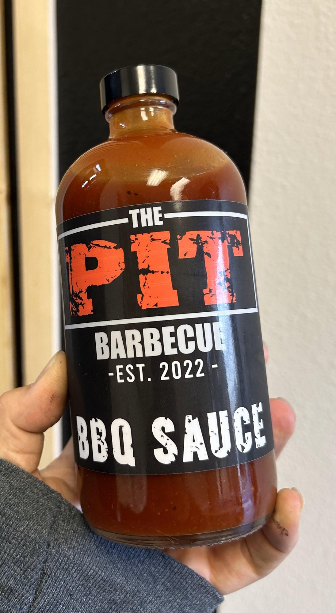 16 oz PIT BARBECUE SAUCE BOTTLE