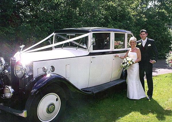 Images Lawnswood Limousines Ltd