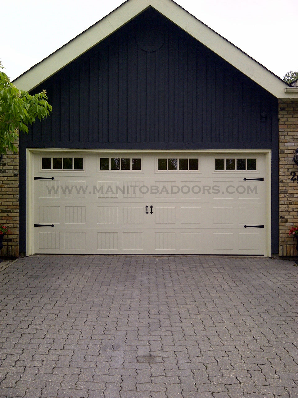 Images Manitoba Garage Doors
