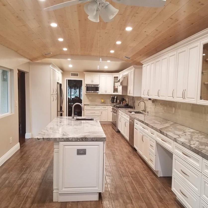 A Best Remodeling Logo