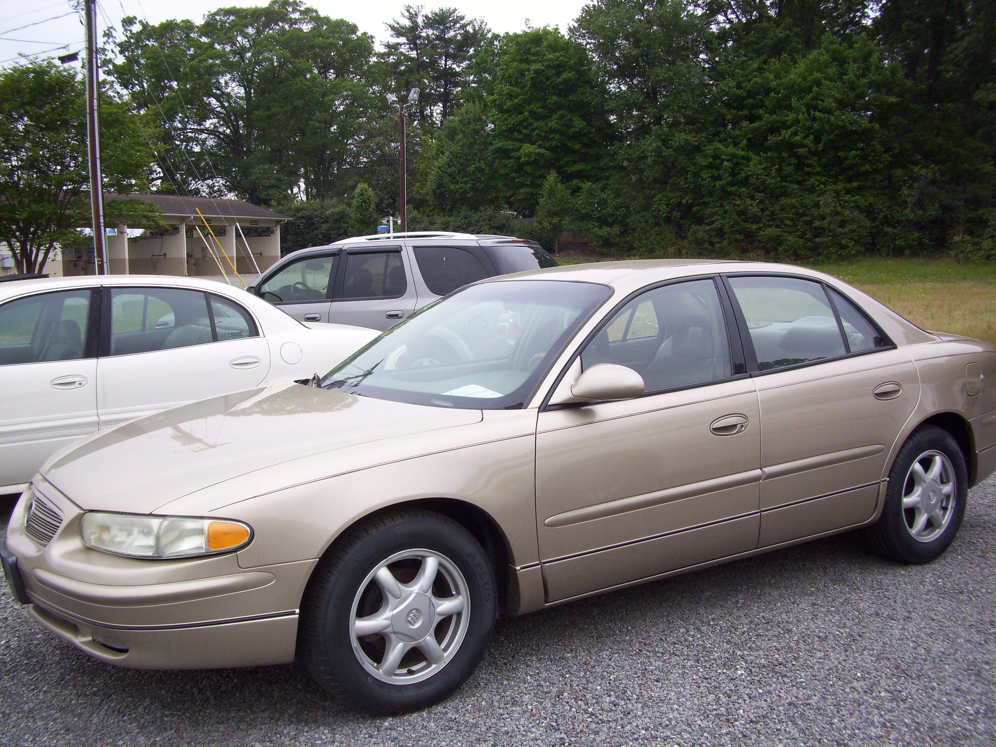 2004 Buick Regal, V6, Auto, AC, PW, Champagne w/Tan Cloth, 97K miles $3,995