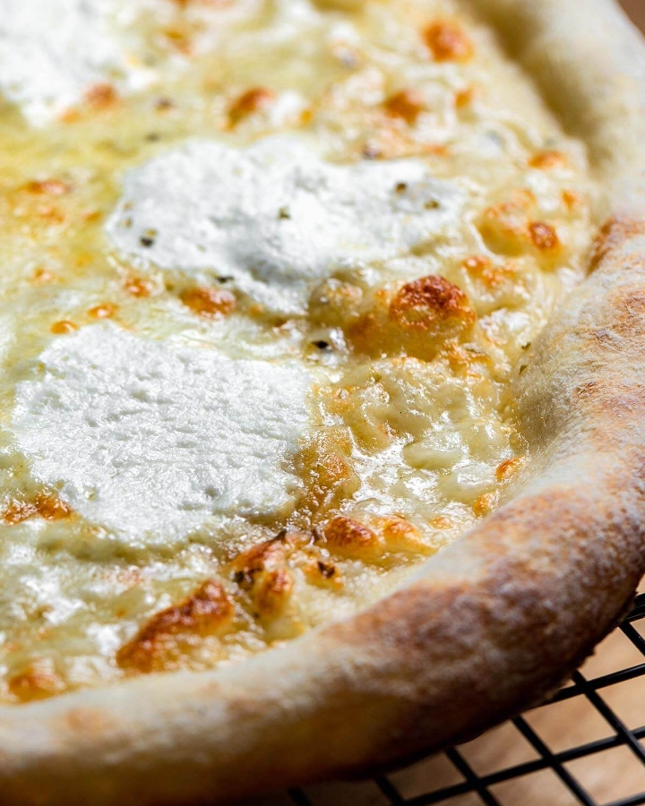 10'' Bianca Classico Pizza