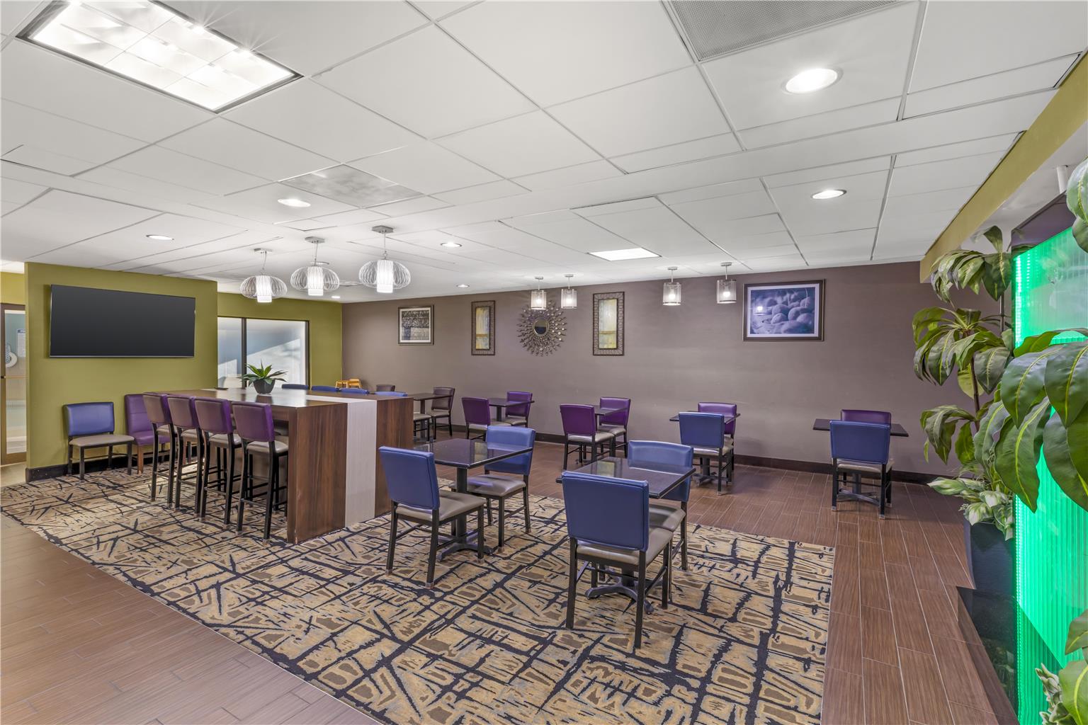 Best Western Plus McDonough Inn & Suites Image