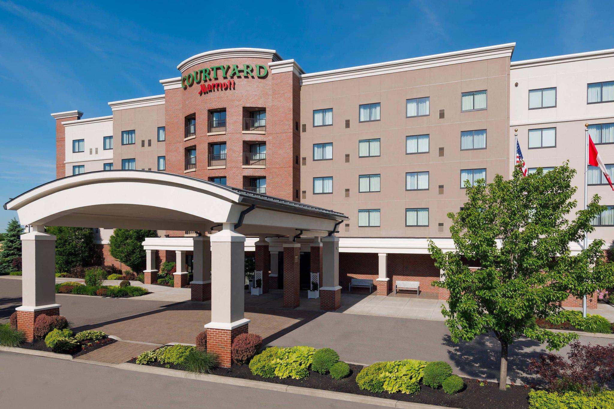 Courtyard by Marriott Buffalo Airport Photo