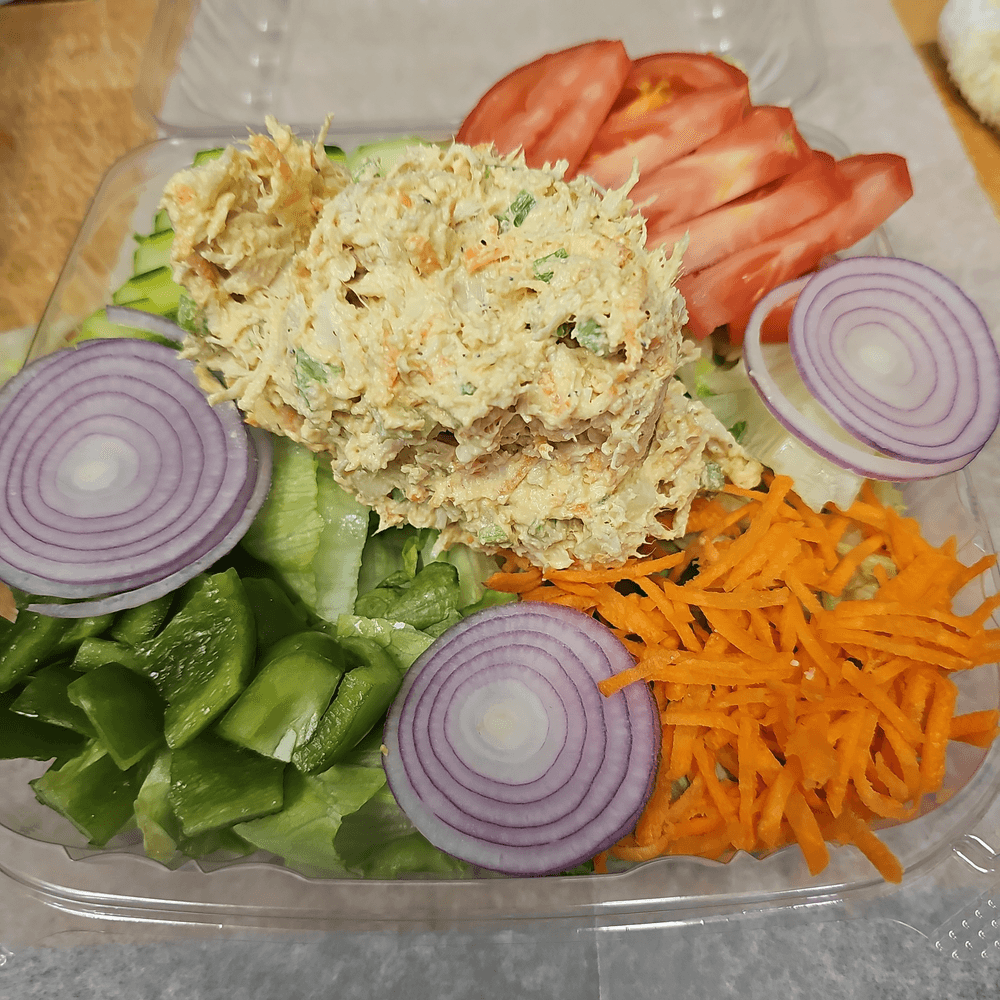 Salad W/ Chicken Salad