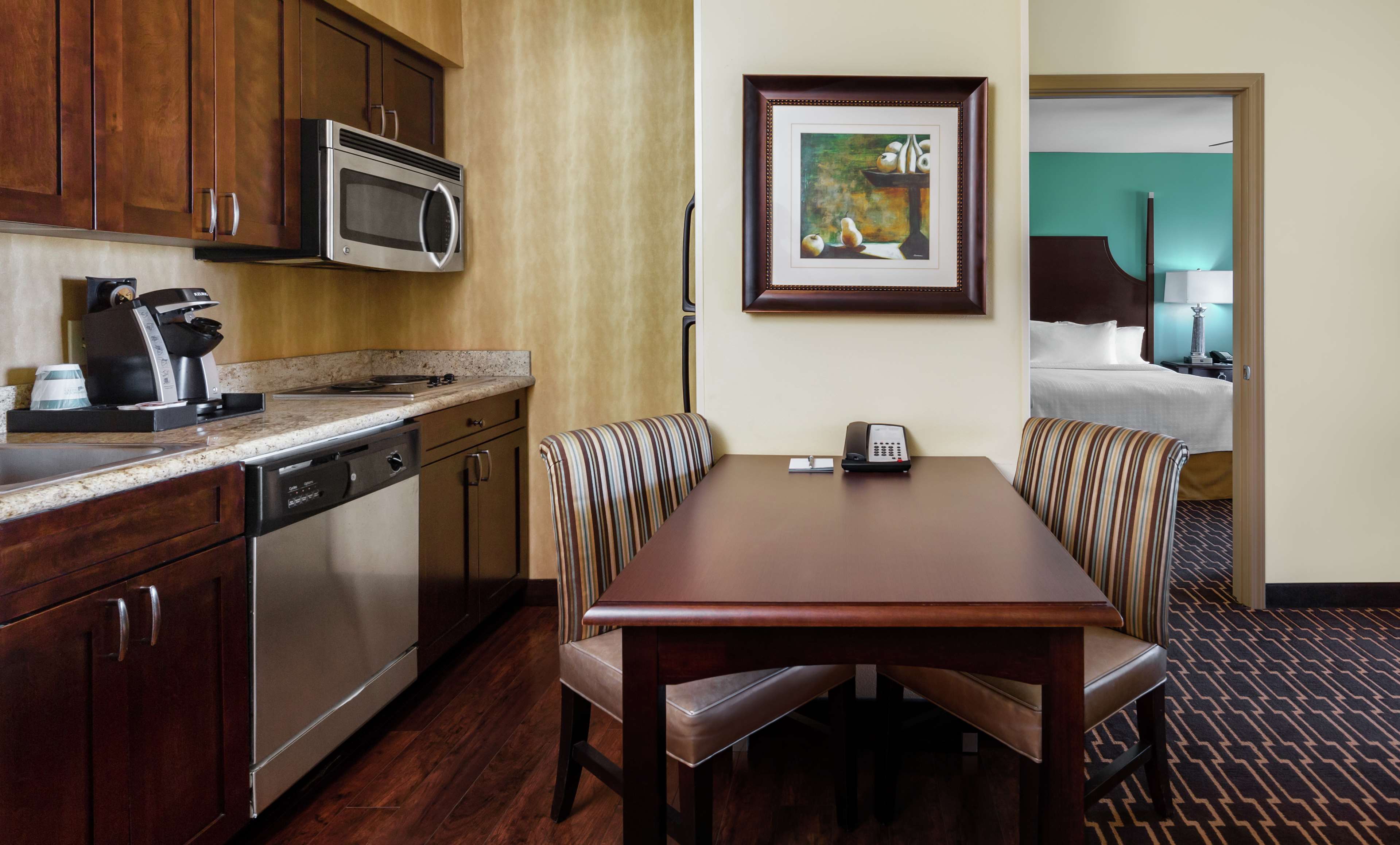 Guest room