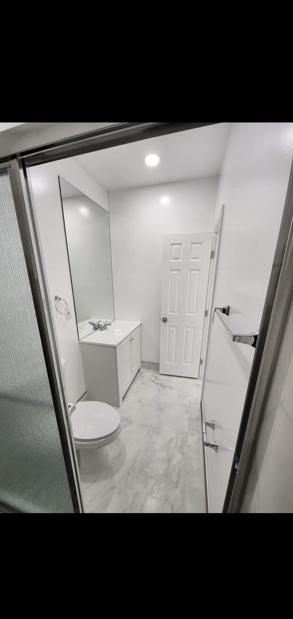 Miami Luminous Clean Image