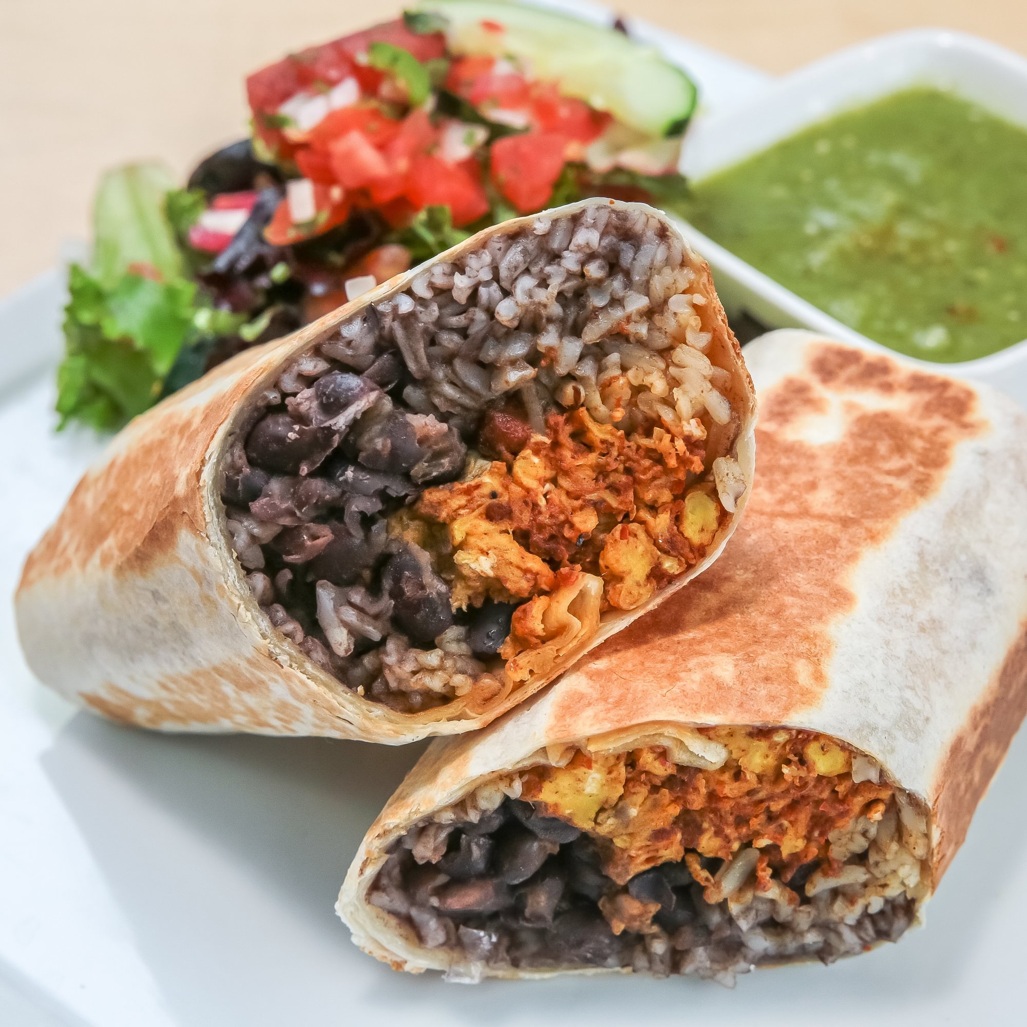 Breakfast Burrito - Huevos con Chorizo