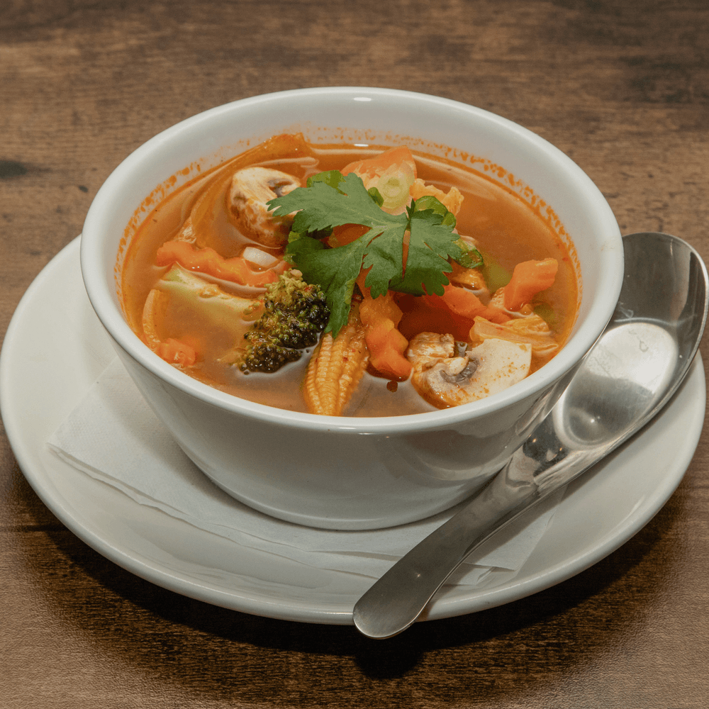 Tom Yum (Hot & Sour Soup)
