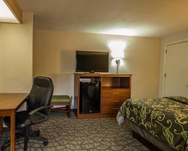 Images Econo Lodge