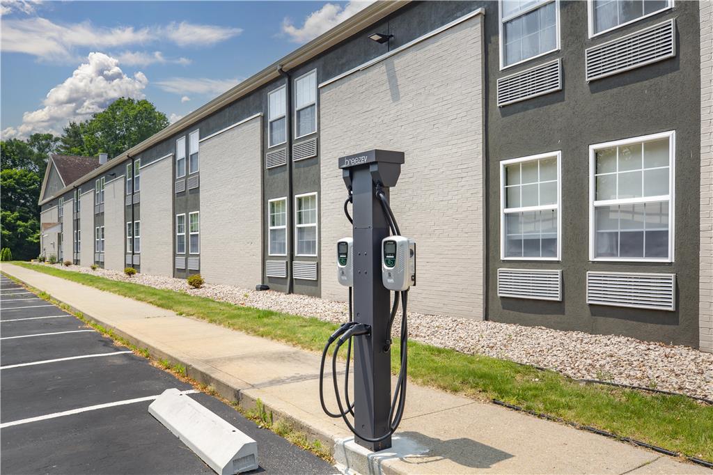 Best Western Mystic Hotel Image