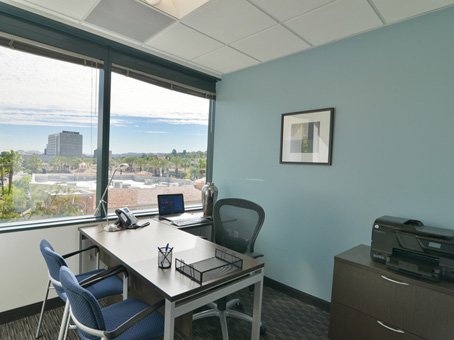 Regus - California, Encino - Encino Corporate Center Photo