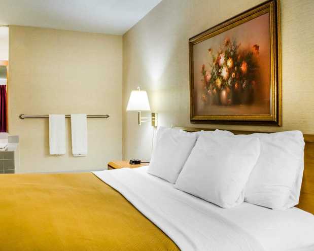 Images Econo Lodge