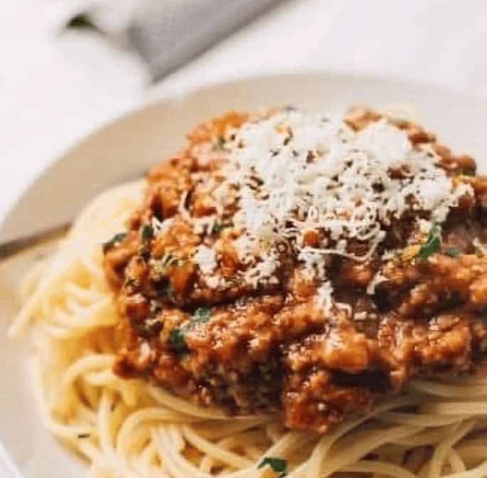 Greek Makaronada (Spaghetti Meat Sauce)