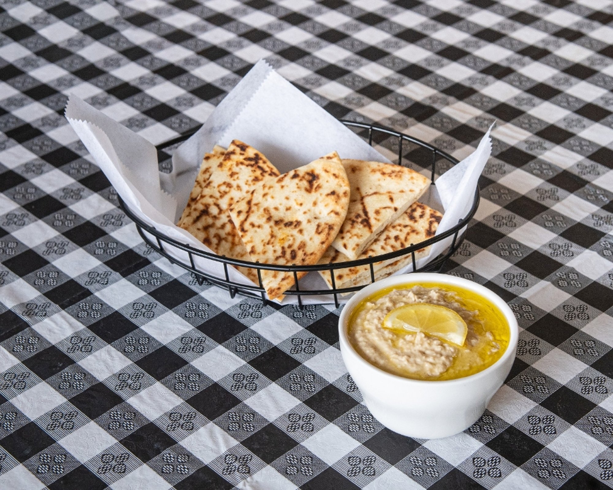 Hummus (V)