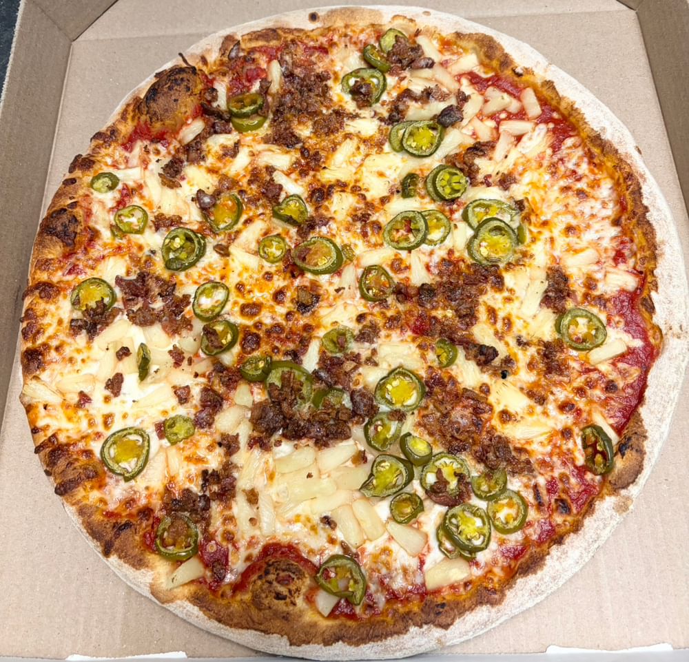 Spicy Luau Pizza