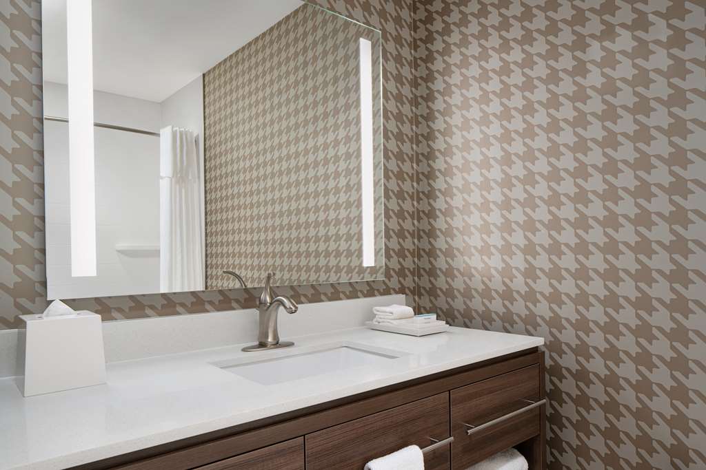 Home2 Suites by Hilton Carlsbad Image