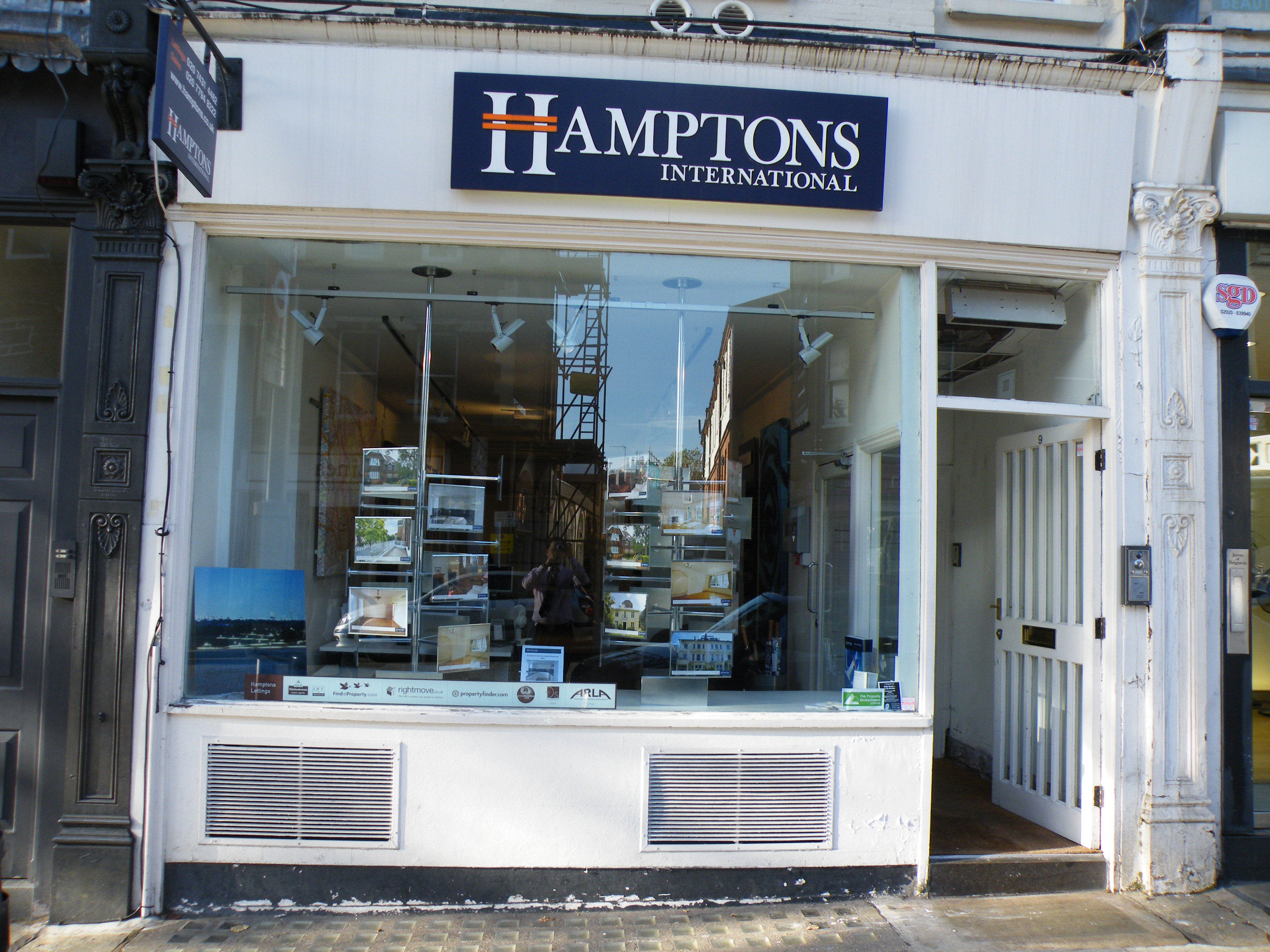 Images Hamptons International