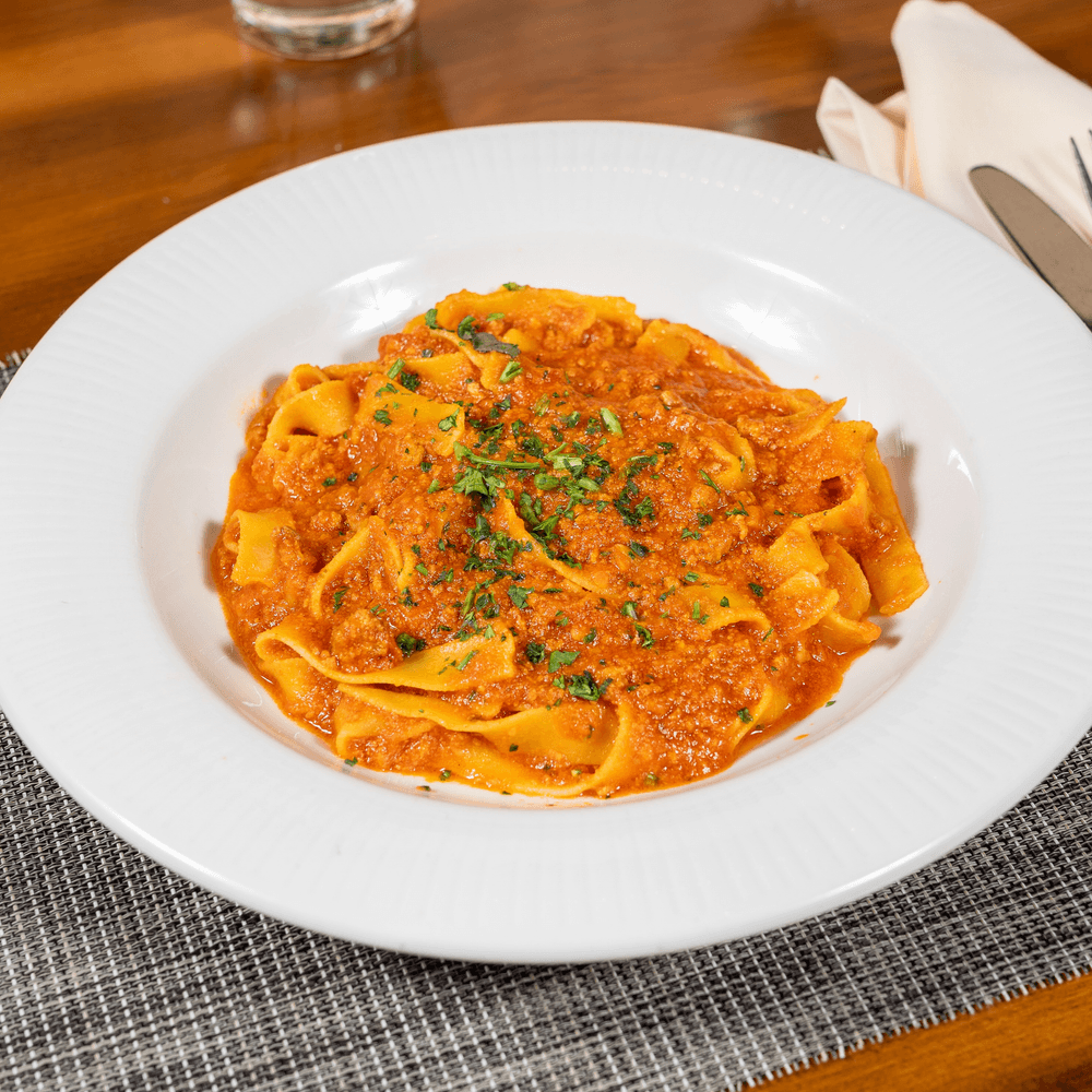 Fettuccine Bolognese