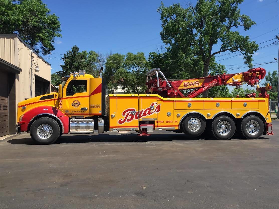 Bud's Wrecker Service Photo