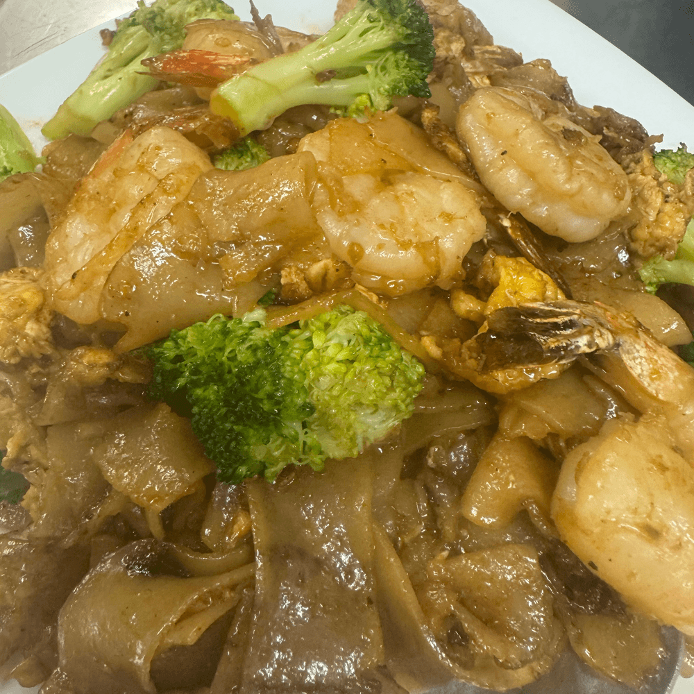 Pad Se-ew Noodles