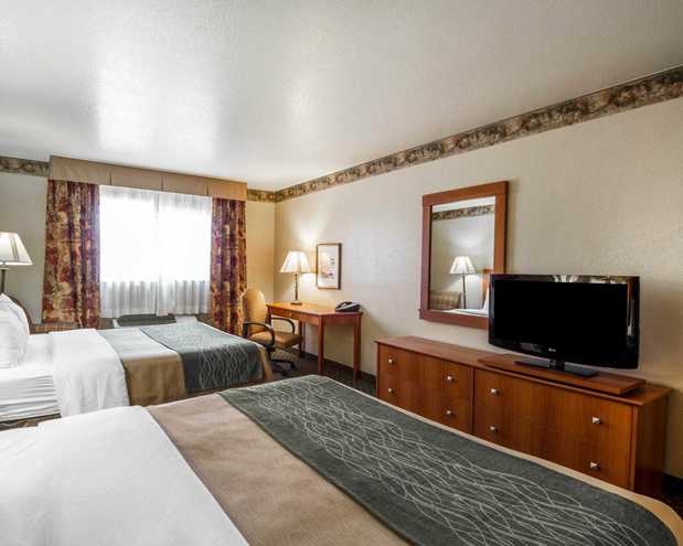 Images Comfort Inn & Suites