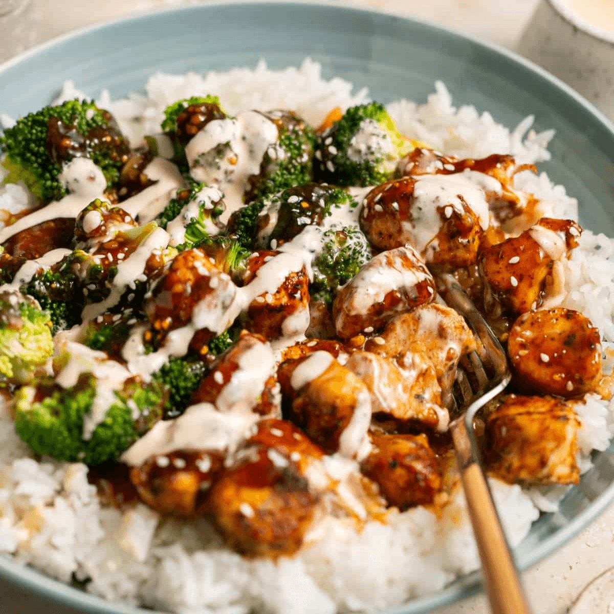 Sweet & Spicy Chicken Rice Bowl