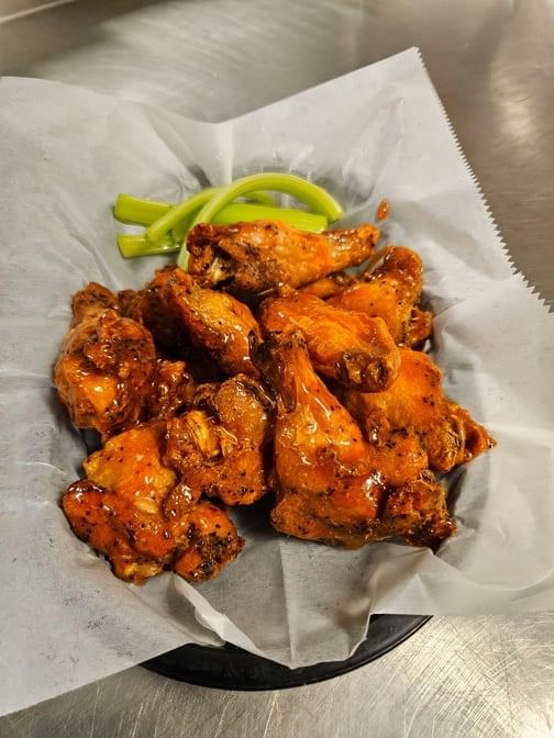 12 Jumbo Wings
