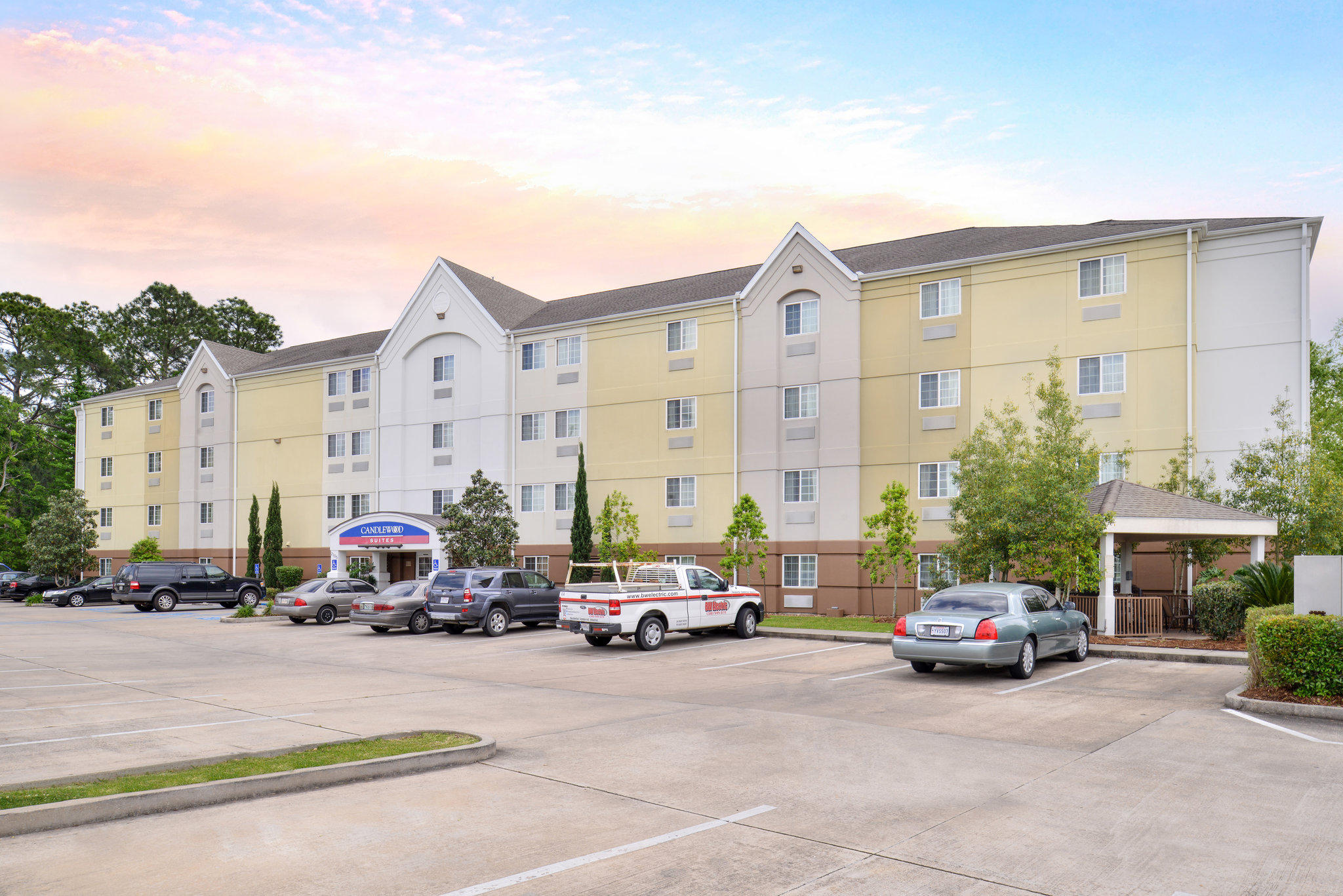 Candlewood Suites Lafayette Photo